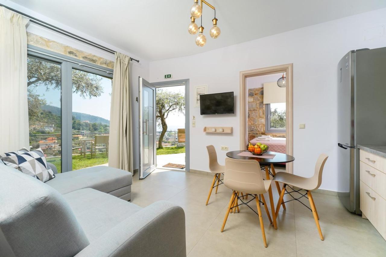 Lithos Villa Chrisi Ammoudia