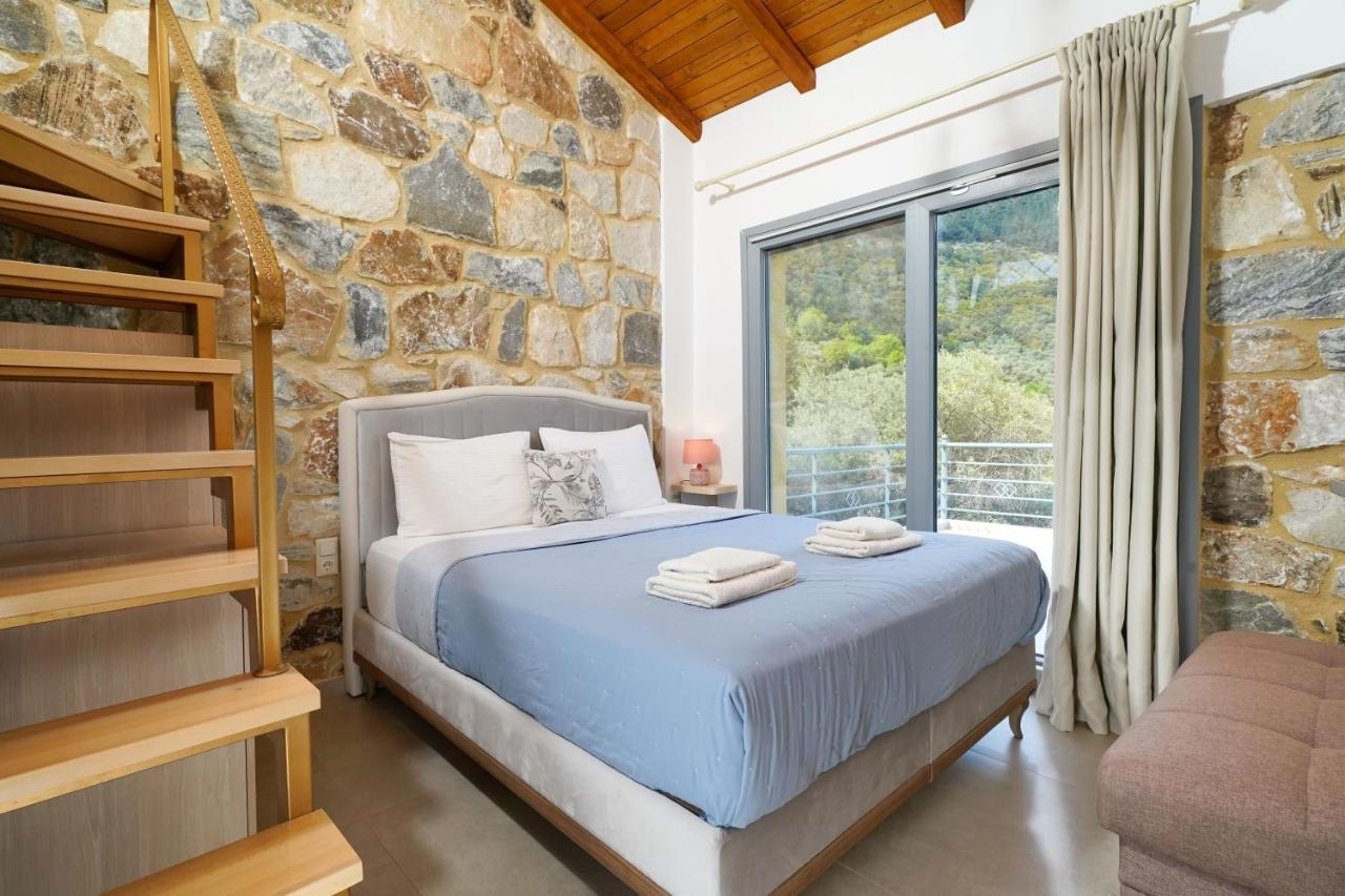 Villa Lithos Chrisi Ammoudia